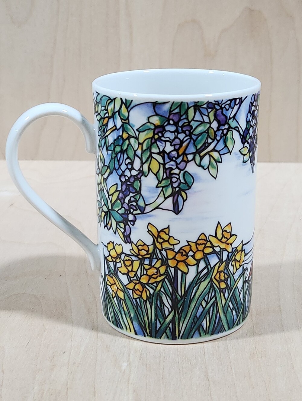 Dunoon Daffodils Mug Stained Glass Style Stoneware Coffee Cup Made in Scotland